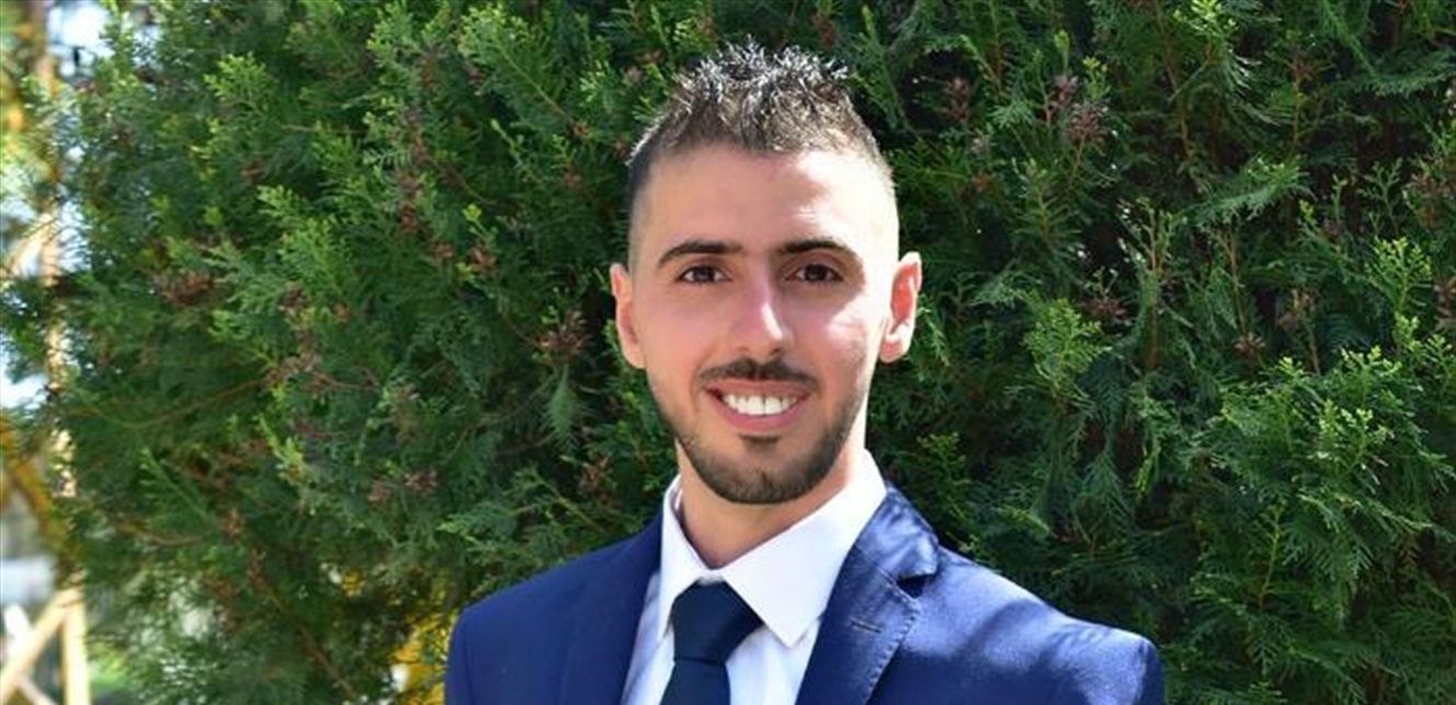 أحمد رستم