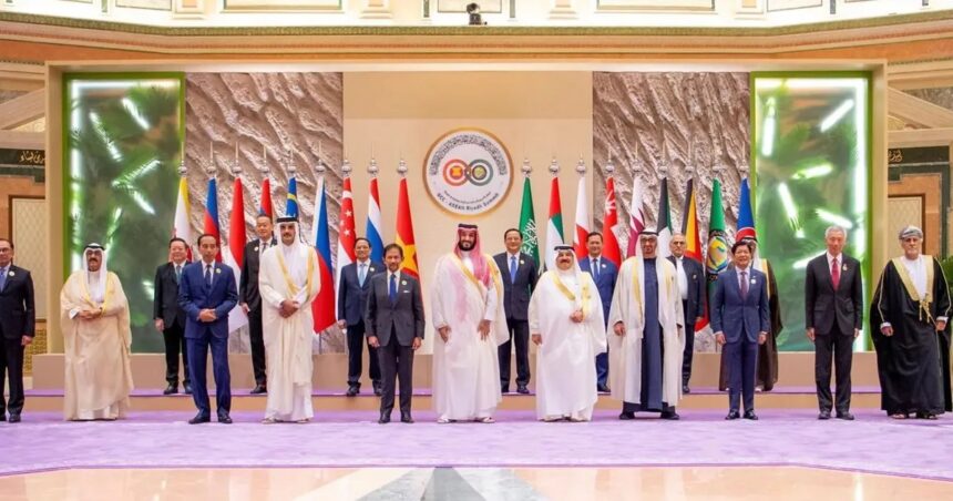 قمة الخليج اسيان