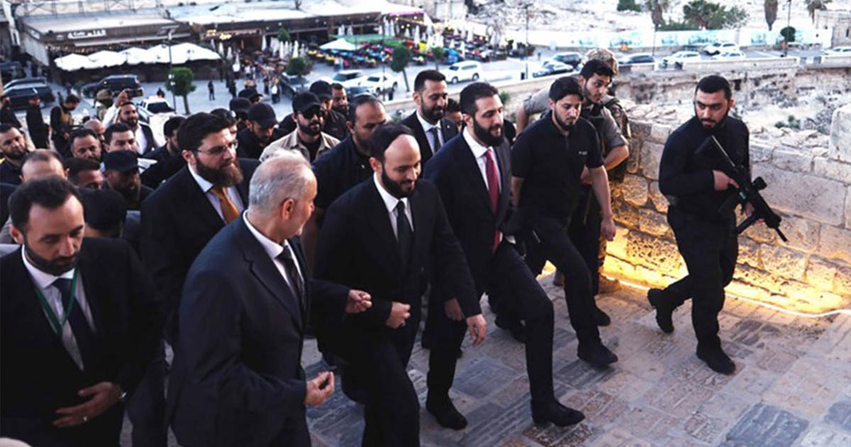 احمد الشرع في قلعة حلب